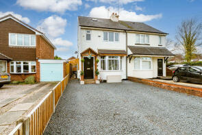 91, Moss Grove, Kingswinford DY6 9ER