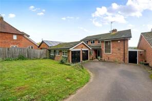 Moonraker, Vale View Drive, Beech Hill, Reading RG7 2BD