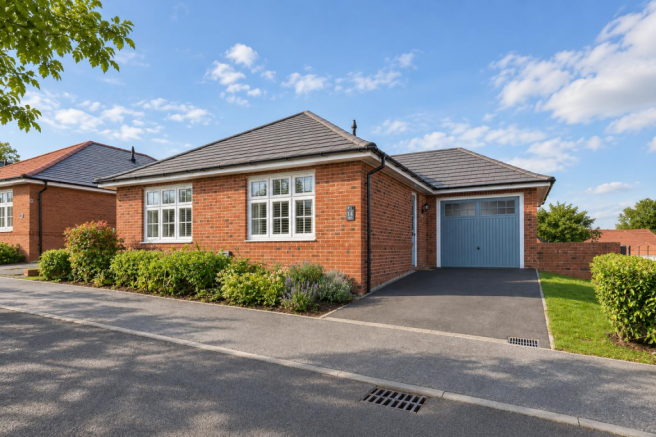 2-bed detached on Wilson Ave, Keyworth, £399,950
