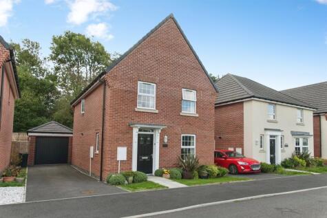 Moore Drive, Tiverton