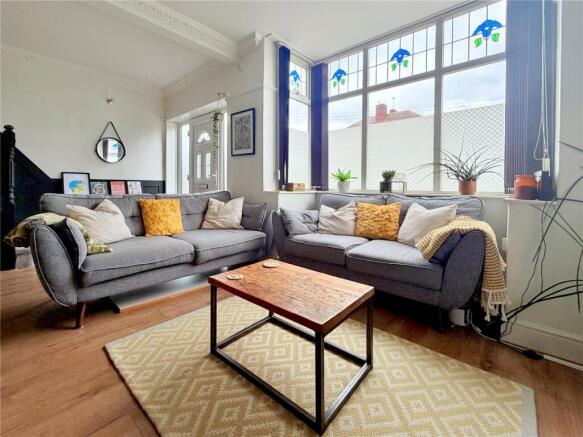 4 bed Semi-Detached for sale Image 5