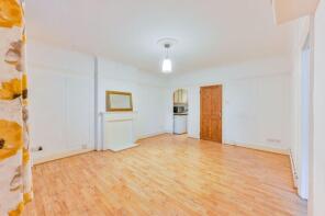 Flat 9, Hillsborough Court, Mortimer Crescent, London NW6 5NR
