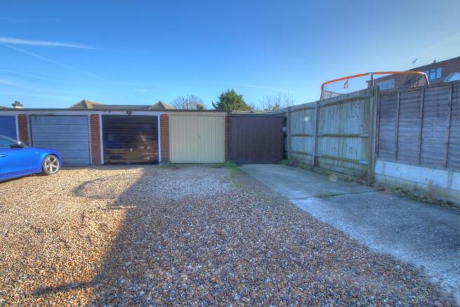 Garages & Parking
