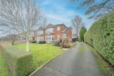Flat 3, 71 The Drive, Alwoodley, Leeds
