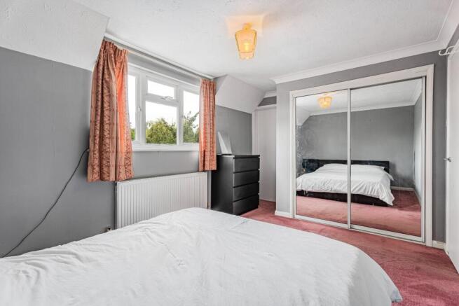 Timsway, Staines-upon-Thames, TW18 photo 4