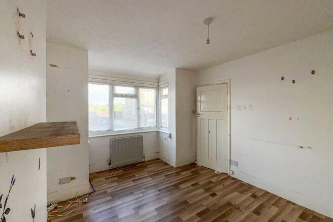 12 Lea Road, Lake, Sandown, Isle of Wight, PO36 9HX