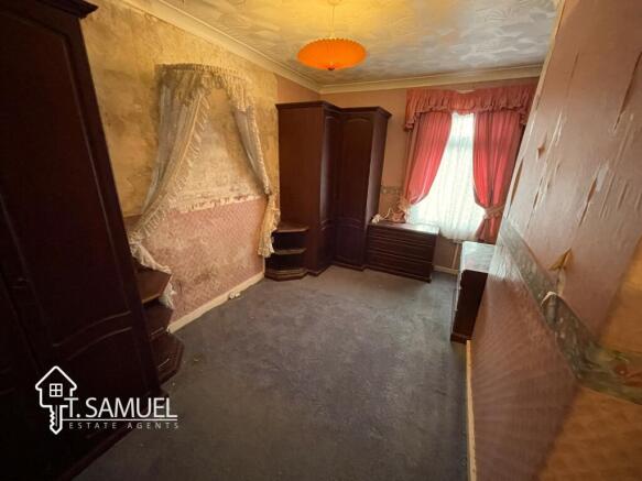 Bedroom 2a.JPG