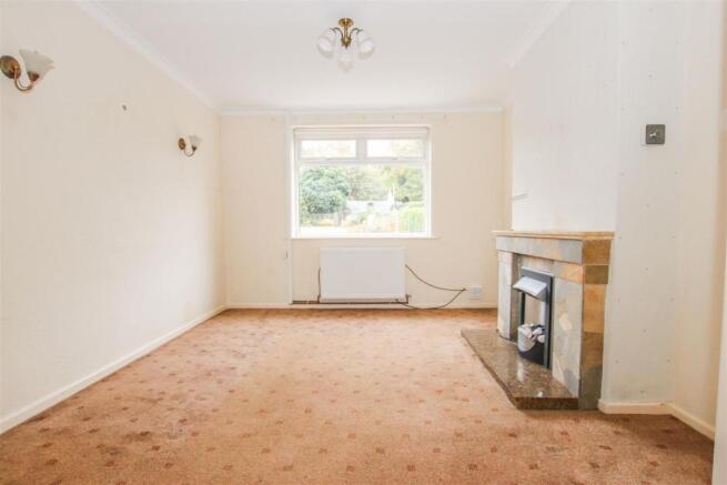 THROUGH LOUNGE / DINING ROOM