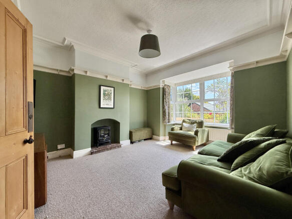 4 bed Detached for sale Image 7