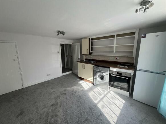 Kitchen/living room