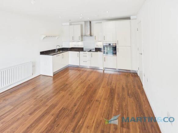 CAM02145G0-PR0095...