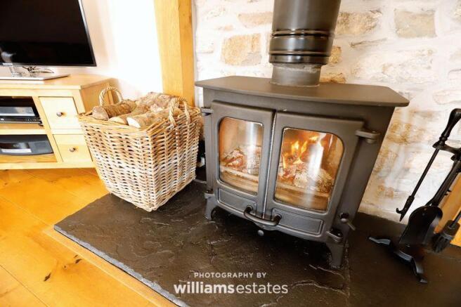 Log burner