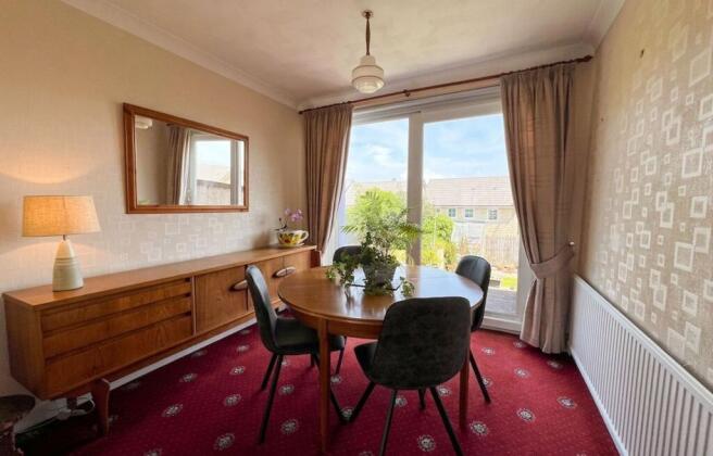 OPEN PLAN LIVING DINING ROOM