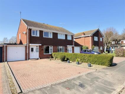 Makepeace Avenue, Woodloes Park, Warwick