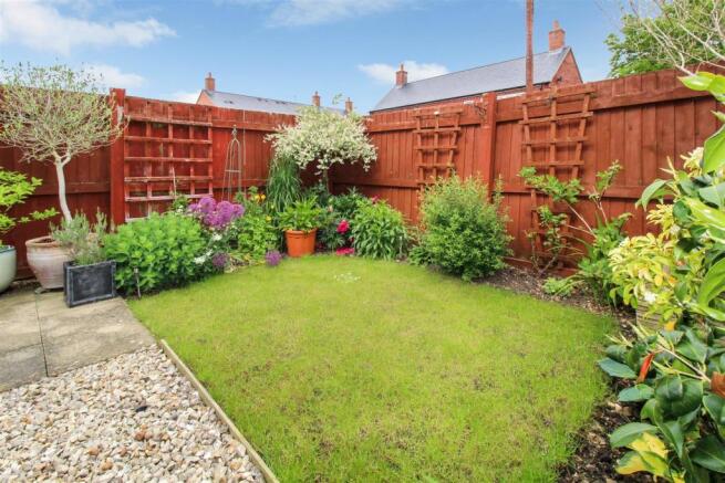 Garden 2.jpg