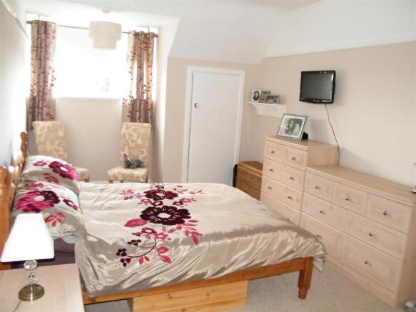 BEDROOM TWO