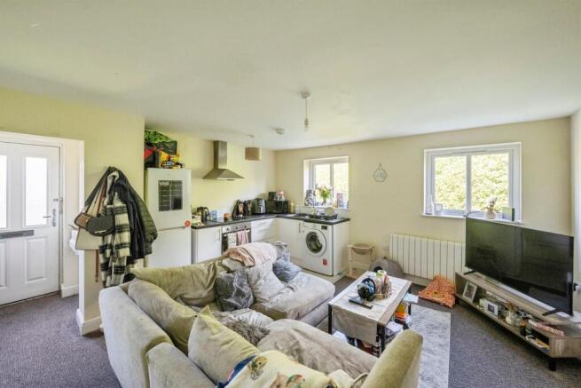 1 bed Apartment for sale Image 5
