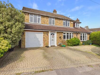 Grayburn Close, Chalfont St. Giles, Buckinghamshire, HP8