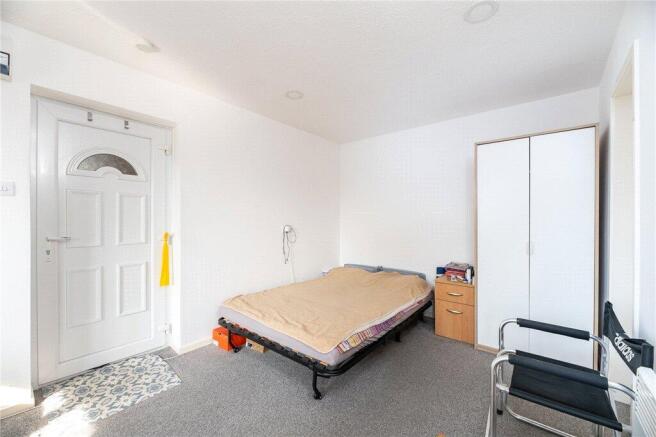 1 bed Apartment for sale Image 8