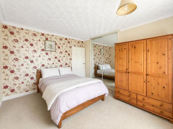 2 bed Bungalow for sale Image 7