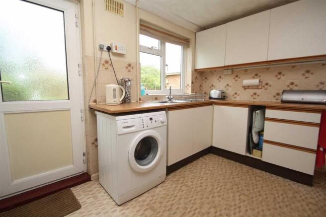 Kitchen /