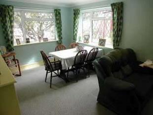 DINING/FAMILY ROOM: