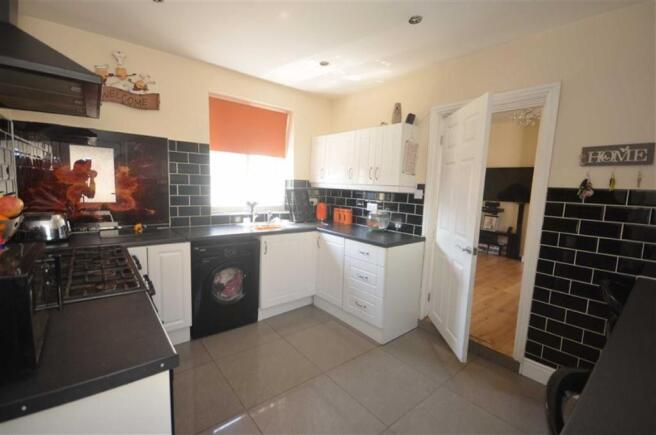 BREAKFAST KITCHEN
