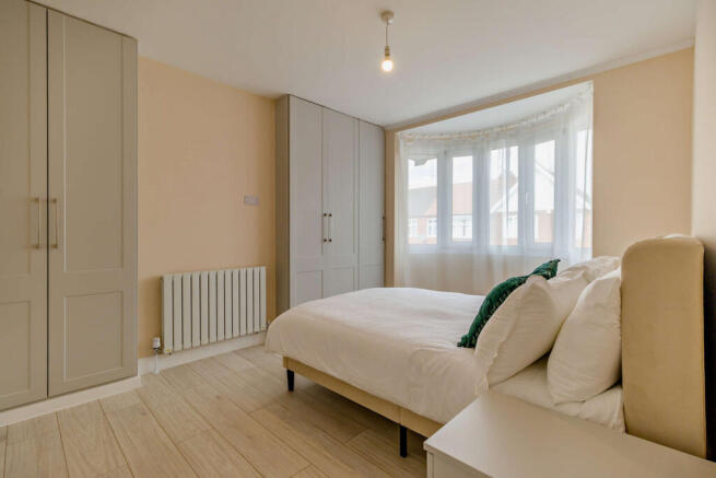 3 bed Semi-Detached for sale Image 10