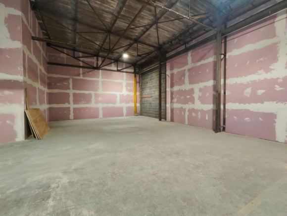 Unit 4D, Reservoir Road Hull, HU6 7QD