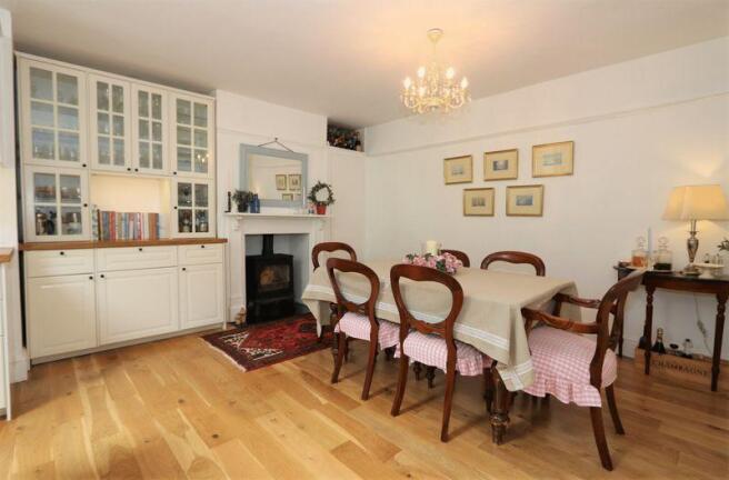 Kitchen dining...