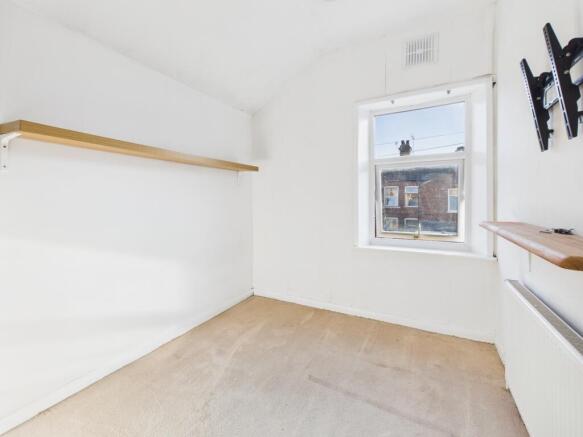 3 bed Terraced for sale Image 12