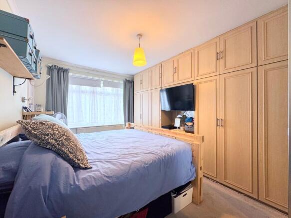 Bacon Lane, Edgware, HA8 photo 4