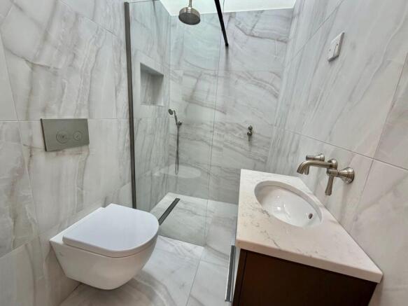 3 bed Mews for sale Image 11