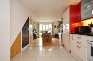 28a, Bristol Road, Keynsham BS31 2BQ