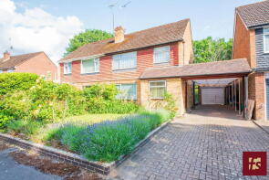 19, Hinton Drive, Crowthorne RG45 6JY