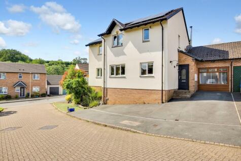 Clover Way, Barnstaple, Devon, EX32