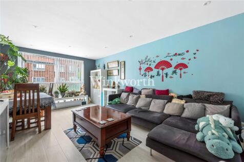 Taylor Close, London, United Kingdom, N17