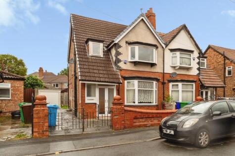 Burnside Drive, Manchester, Greater Manchester, M19