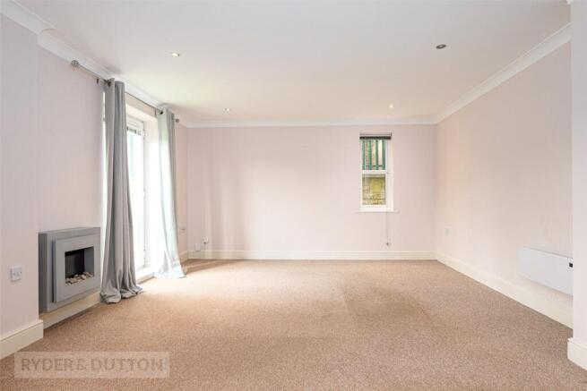 2 bed Apartment for sale Image 5