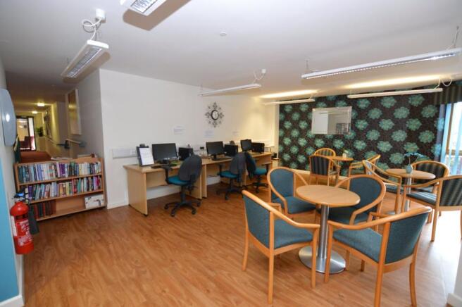 Communal Computer Rm