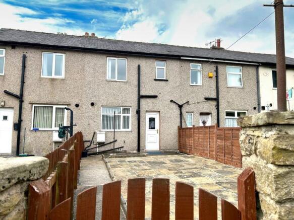 2 bed Terraced for sale Image 8
