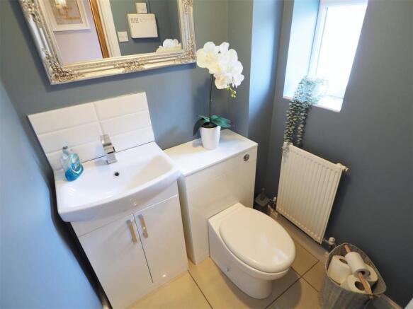 Ground Floor W.C 480