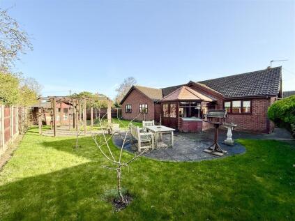 The Thoroughfare, Potter Heigham NR29