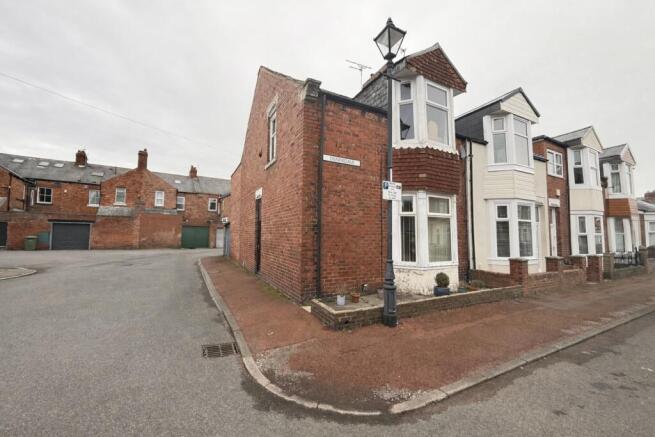 5D022204-64F4-4F1B-856B-6562C3245C20