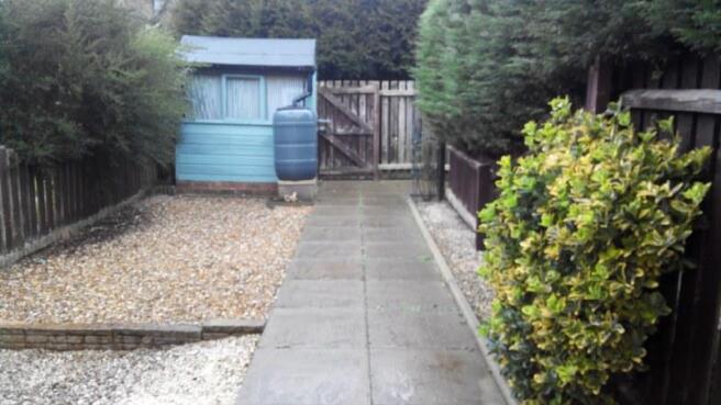 5 Lauderdale Garden_800x450.jpg