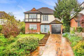 Yew Tree House, South Drive, Dorking RH5 4AG