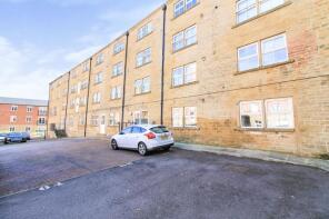 2 Teasel Row, Winker Green Mills, Eyres Mill Side, Armley, Leeds LS12 3DL