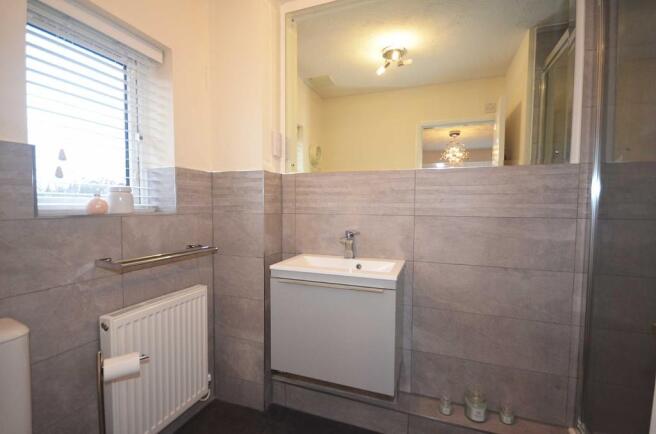 En suite Shower R...