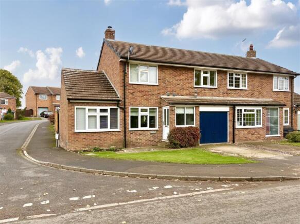 3-bed semi-detached on Bedale Road, Burneston, Bedale, £300,000