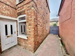 10, Wellington Road, Wellingborough NN9 6DL